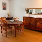 Proximite - Jacuzzi - Toit Terrasse - 4 Prs Apartment *