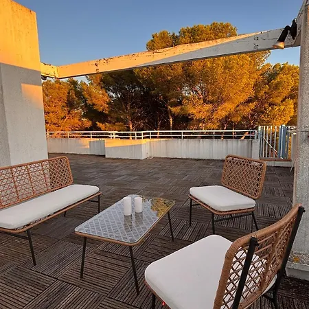 Apartment Proximite - Jacuzzi - Toit Terrasse - 4 Prs *